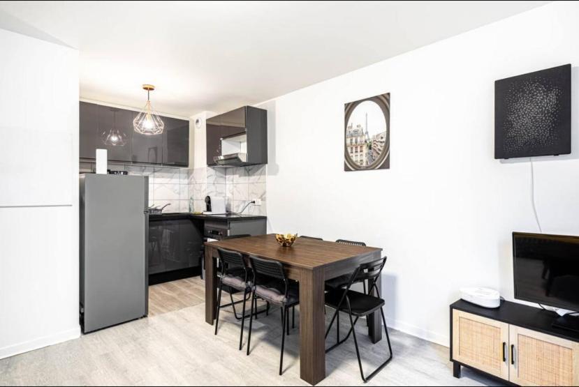 Jolie 2 Pieces A Aubervilliers Apartamento Exterior foto